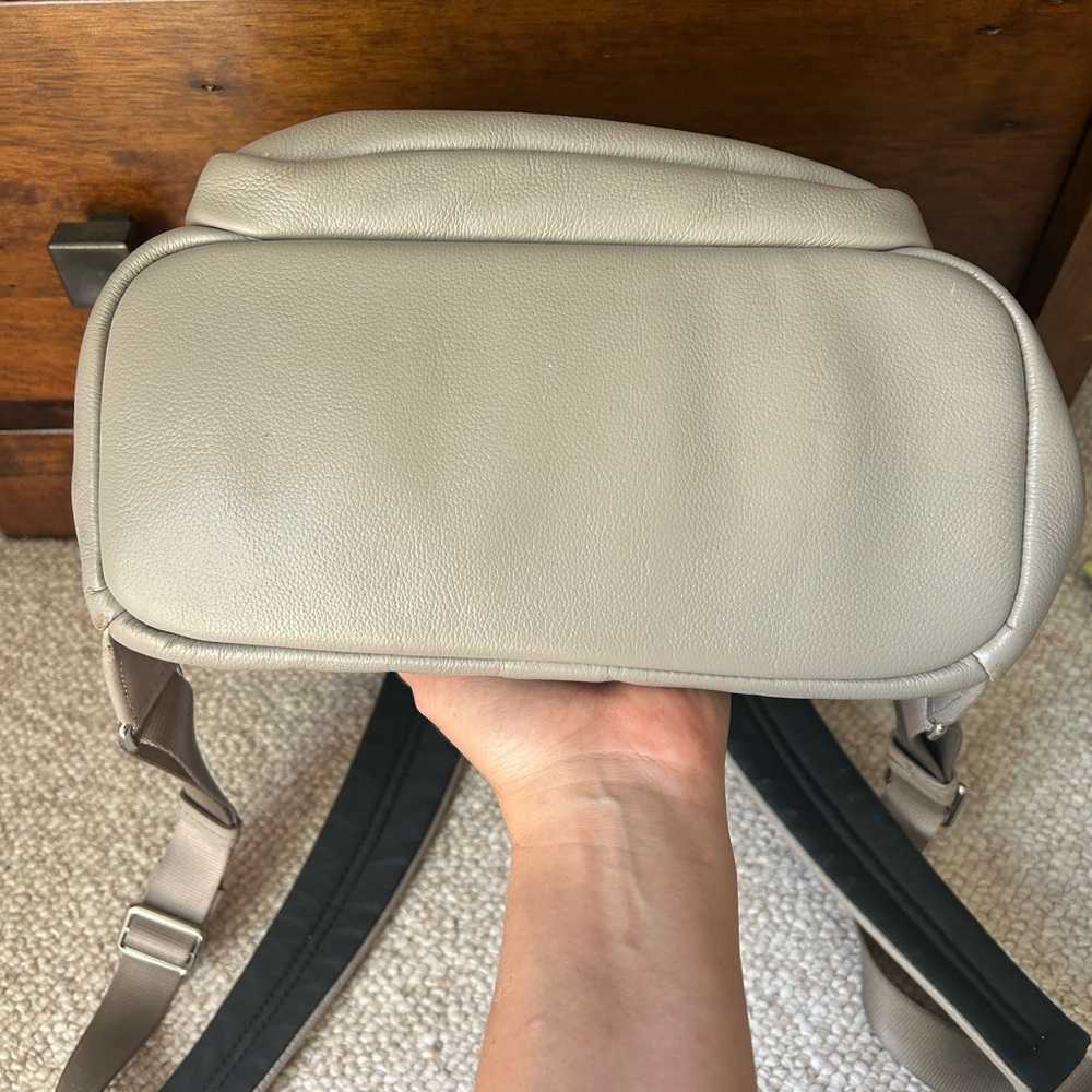 Tumi Gray Backpack Full Leather - image 4